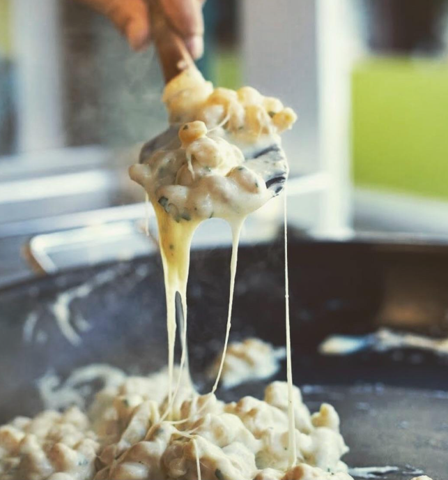 Wholesale Mac & Cheese for Busy Kitchens